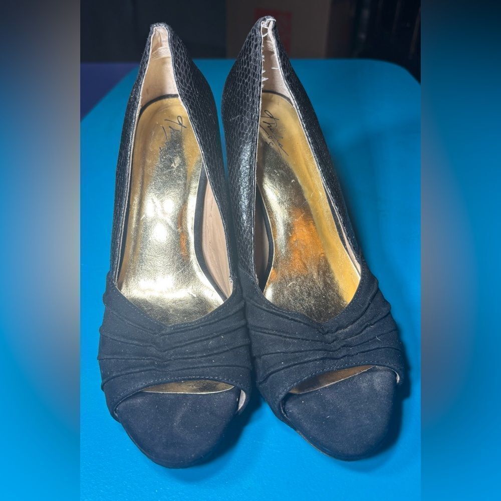 Thalia Sodi Marissa Ruched Platform Pumps Black 6” Heels Size 8 EPC